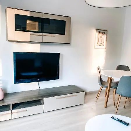 55 Апартаменты *